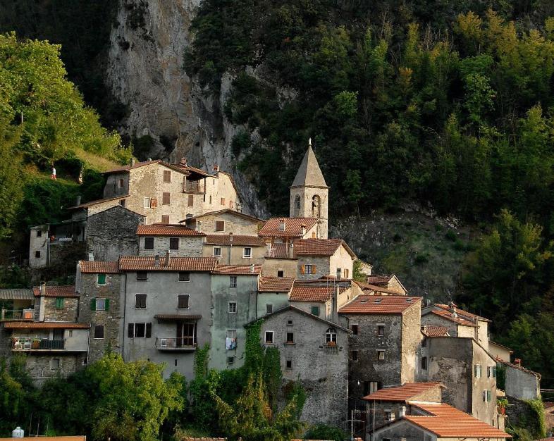 Locanda Elena Equi Terme Exterior foto